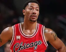 里程碑夜芝加哥公牛主帅复盘，CBA季后赛今夜刷纪录，更衣室稳定，临场指挥获称赞的简单介绍-lck赛事直播