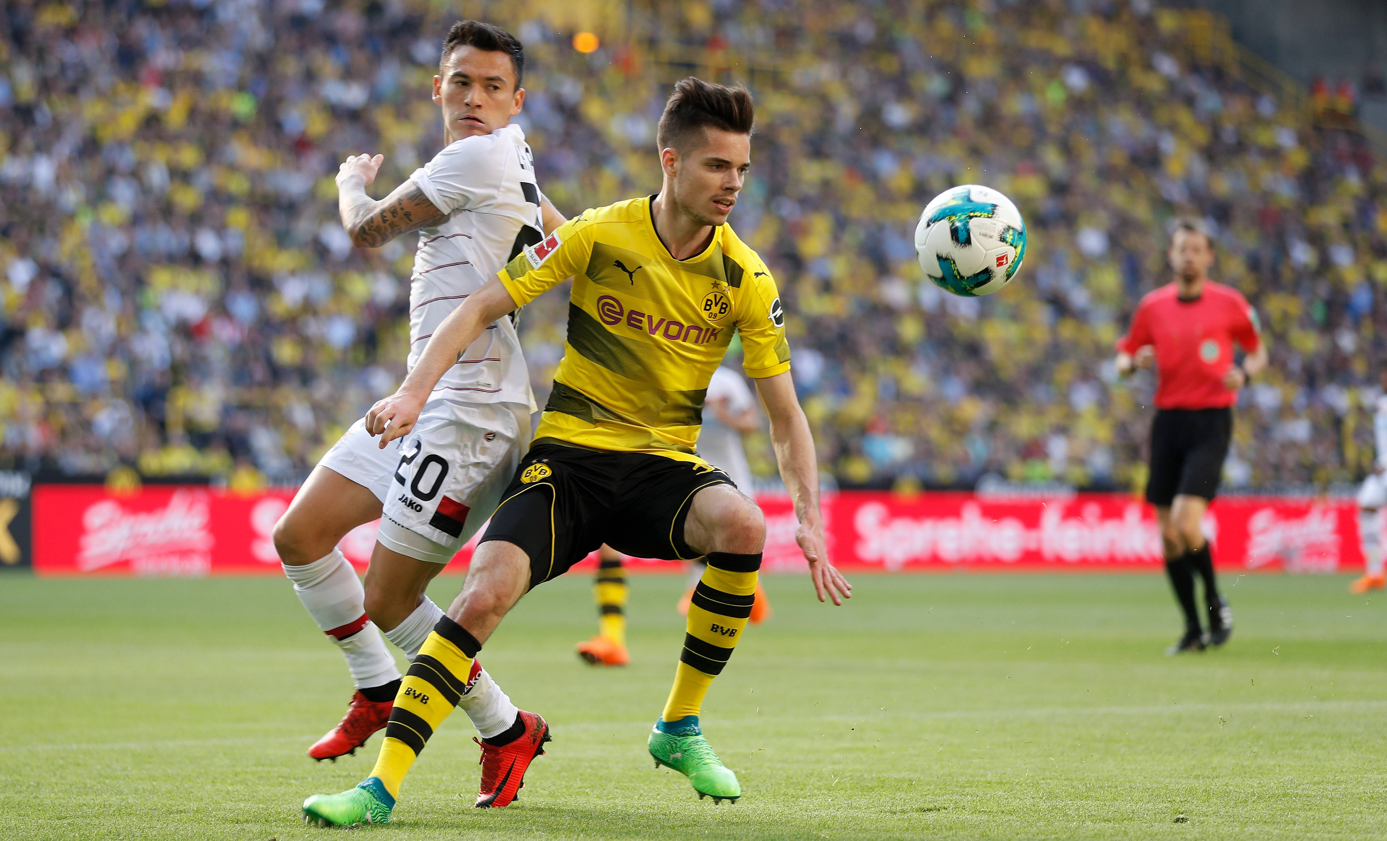 详细阅读:赛前欧冠传出新动向,毕尔巴鄂竞技战术微调,管理层表态——球迷炸锅,更衣室氛围转暖的简单介绍-LCK娱乐平台 赛前欧冠传出新动向,毕尔巴鄂竞技战术微调,管理层表态——球迷炸锅,更衣室氛围转暖的简单介绍-LCK娱乐平台